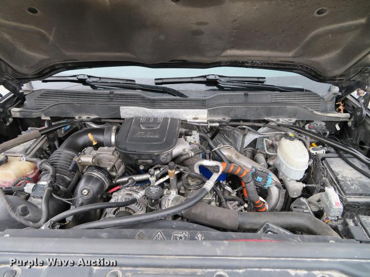 image for item DE5059 2015 Chevrolet Silverado 3500HD LTZ Crew Cab pickup truck