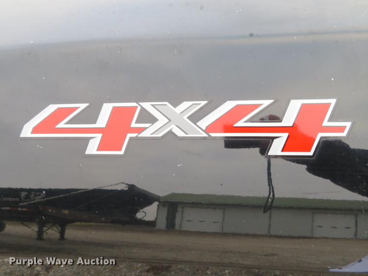 image for item DE5059 2015 Chevrolet Silverado 3500HD LTZ Crew Cab pickup truck