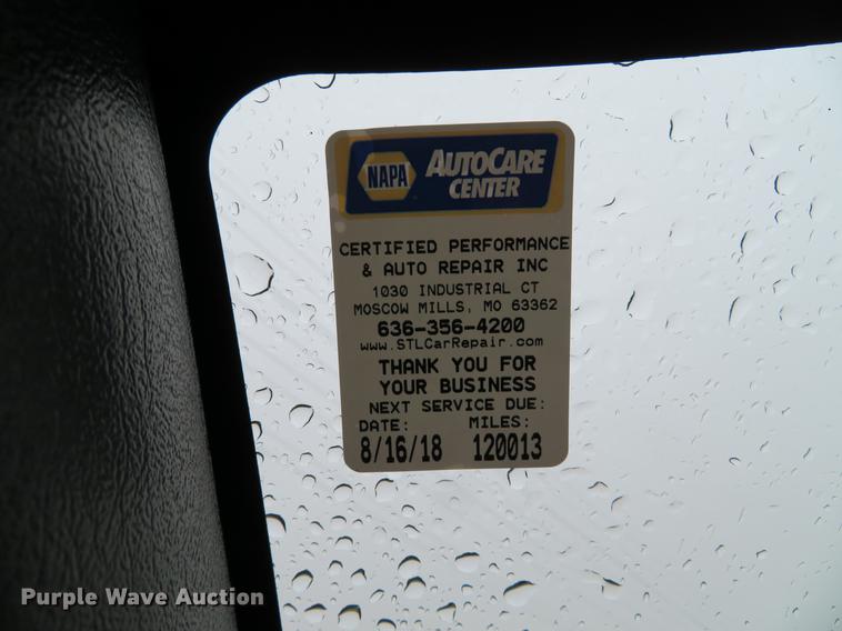 image for item DE5067 2005 GMC C5500 Crew Cab flatbed truck