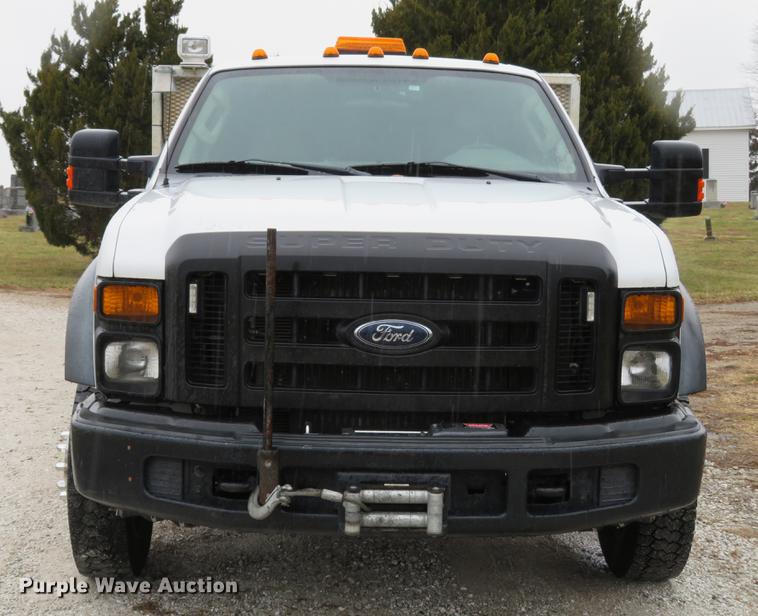 image for item DE5068 2008 Ford F450 Super Duty XL SuperCab flatbed truck