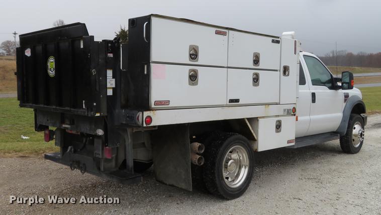 image for item DE5068 2008 Ford F450 Super Duty XL SuperCab flatbed truck