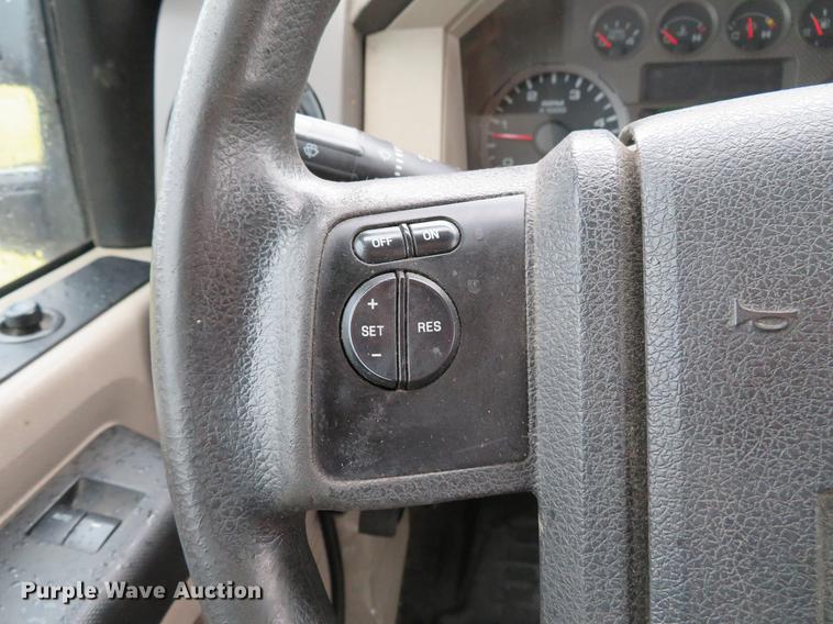 image for item DE5068 2008 Ford F450 Super Duty XL SuperCab flatbed truck