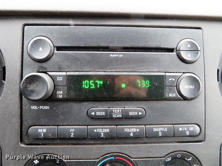 image for item DE5068 2008 Ford F450 Super Duty XL SuperCab flatbed truck