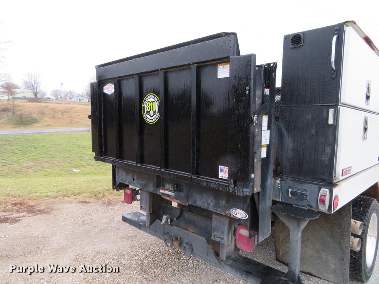 image for item DE5068 2008 Ford F450 Super Duty XL SuperCab flatbed truck