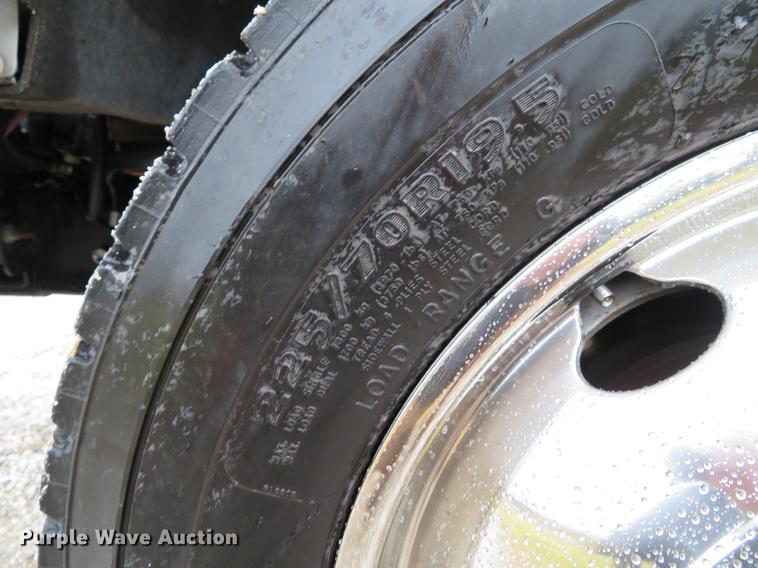 image for item DE5068 2008 Ford F450 Super Duty XL SuperCab flatbed truck