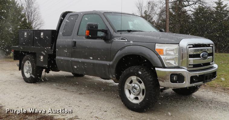 image for item DE5071 2015 Ford F250 Super Duty XLT SuperCab pickup truck