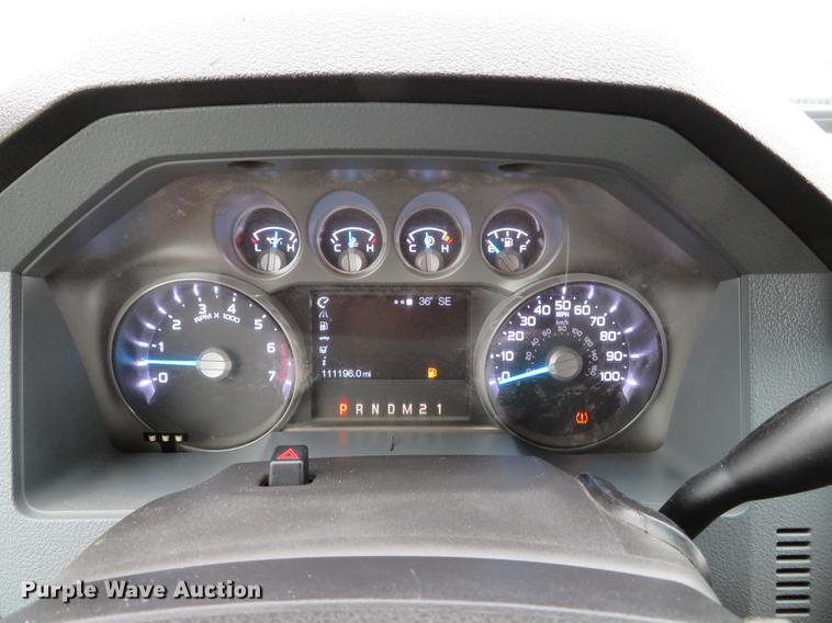 image for item DE5071 2015 Ford F250 Super Duty XLT SuperCab pickup truck