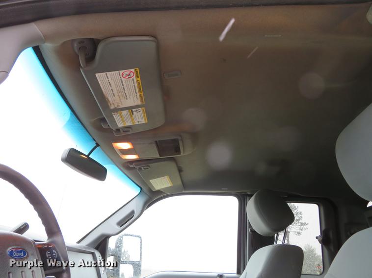 image for item DE5071 2015 Ford F250 Super Duty XLT SuperCab pickup truck