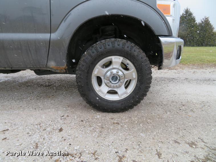 image for item DE5071 2015 Ford F250 Super Duty XLT SuperCab pickup truck