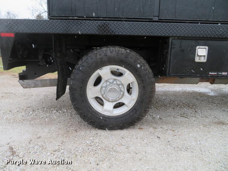 image for item DE5071 2015 Ford F250 Super Duty XLT SuperCab pickup truck