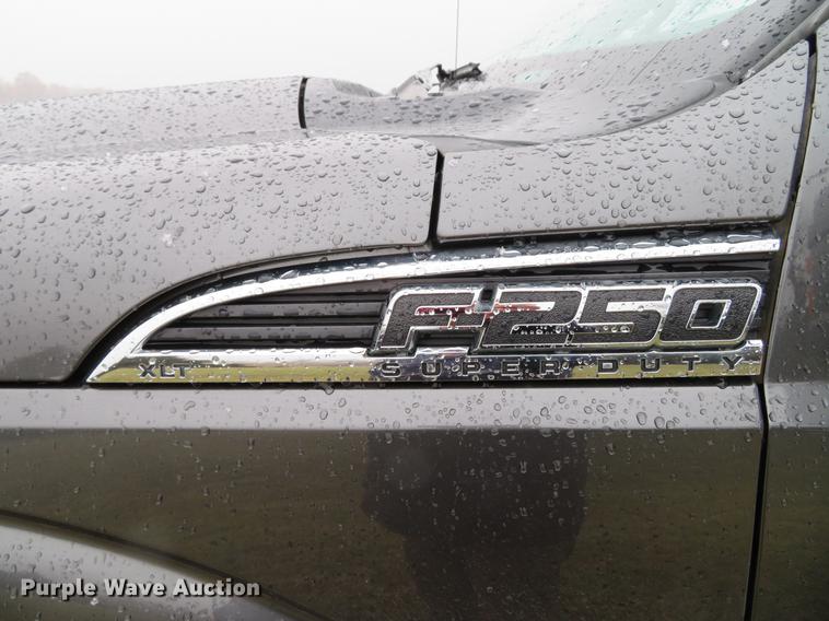 image for item DE5071 2015 Ford F250 Super Duty XLT SuperCab pickup truck