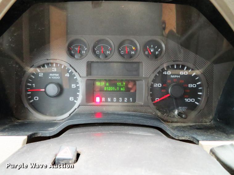 image for item DE5072 2008 Ford F250 Super Duty XLT SuperCab pickup truck