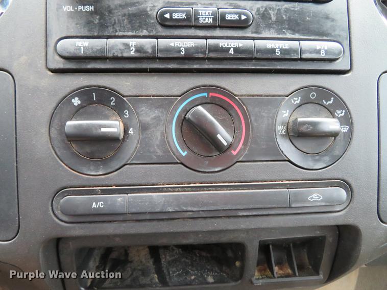 image for item DE5072 2008 Ford F250 Super Duty XLT SuperCab pickup truck