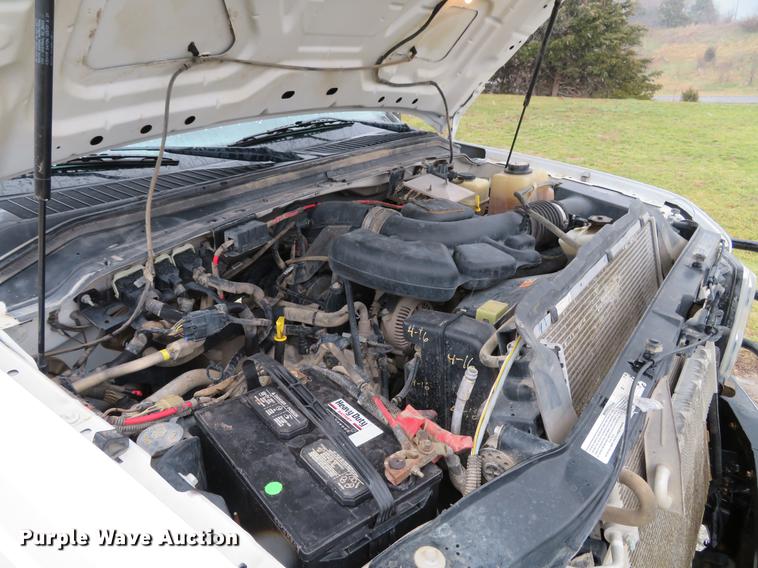 image for item DE5072 2008 Ford F250 Super Duty XLT SuperCab pickup truck