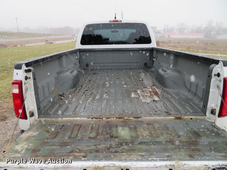 image for item DE5072 2008 Ford F250 Super Duty XLT SuperCab pickup truck