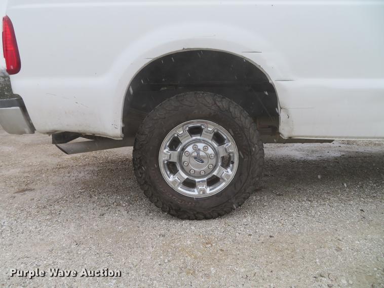 image for item DE5072 2008 Ford F250 Super Duty XLT SuperCab pickup truck