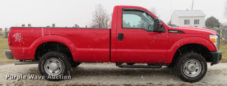 image for item DE5074 2011 Ford F250 Super Duty XL pickup truck