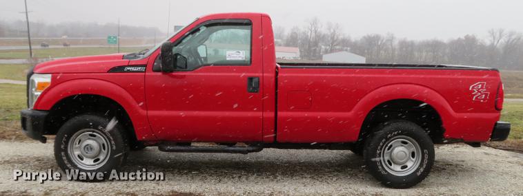 image for item DE5074 2011 Ford F250 Super Duty XL pickup truck