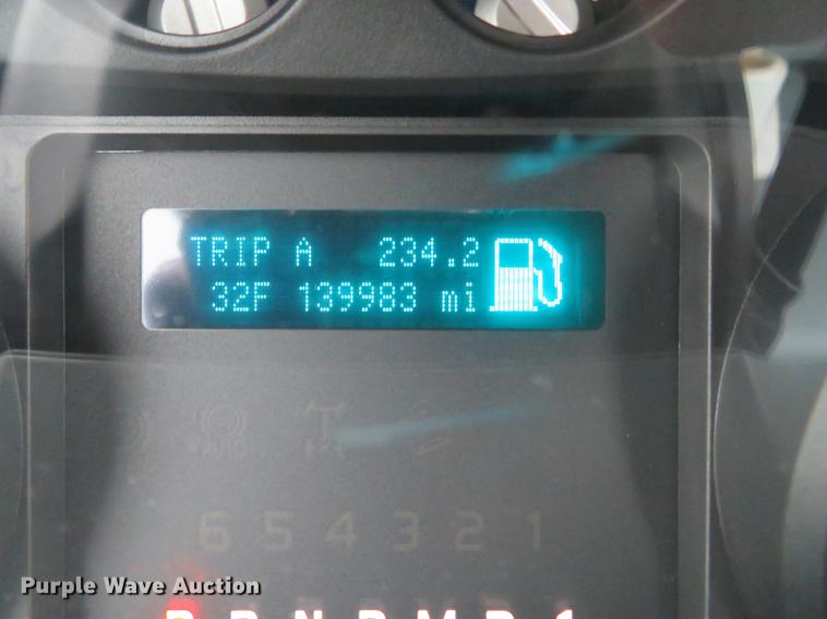 image for item DE5074 2011 Ford F250 Super Duty XL pickup truck