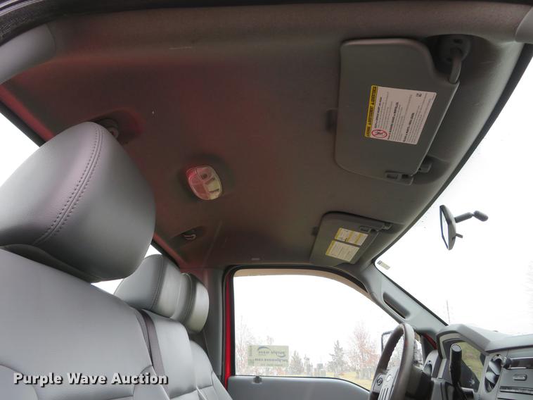 image for item DE5074 2011 Ford F250 Super Duty XL pickup truck