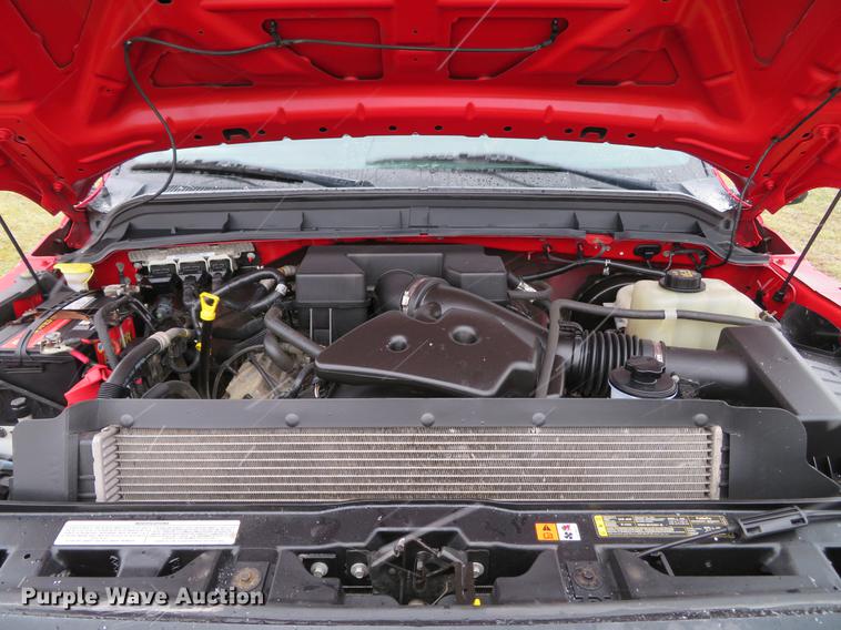 image for item DE5074 2011 Ford F250 Super Duty XL pickup truck