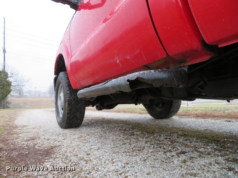 image for item DE5074 2011 Ford F250 Super Duty XL pickup truck