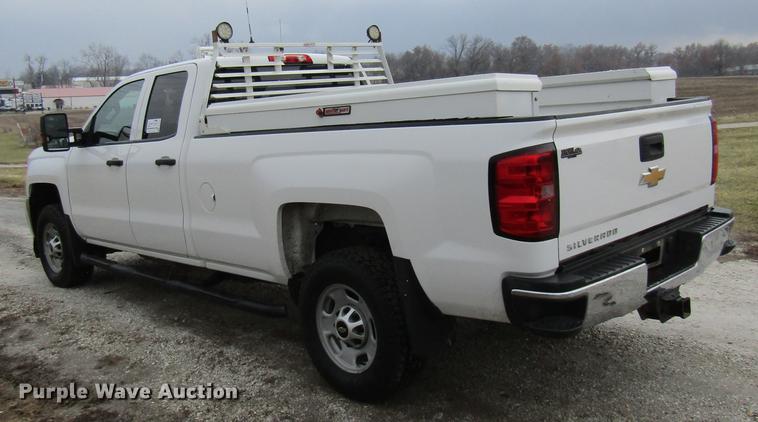 image for item DE5075 2015 Chevrolet Silverado 2500HD Double Cab pickup truck