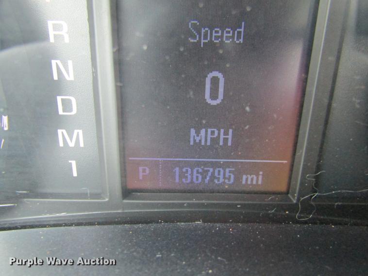 image for item DE5075 2015 Chevrolet Silverado 2500HD Double Cab pickup truck