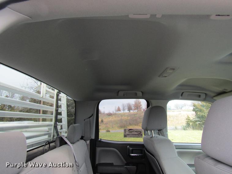 image for item DE5075 2015 Chevrolet Silverado 2500HD Double Cab pickup truck