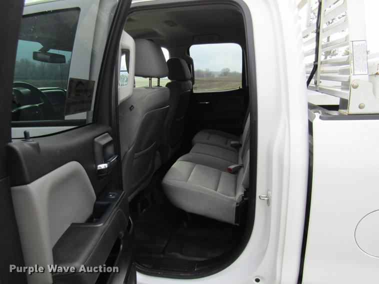 image for item DE5075 2015 Chevrolet Silverado 2500HD Double Cab pickup truck