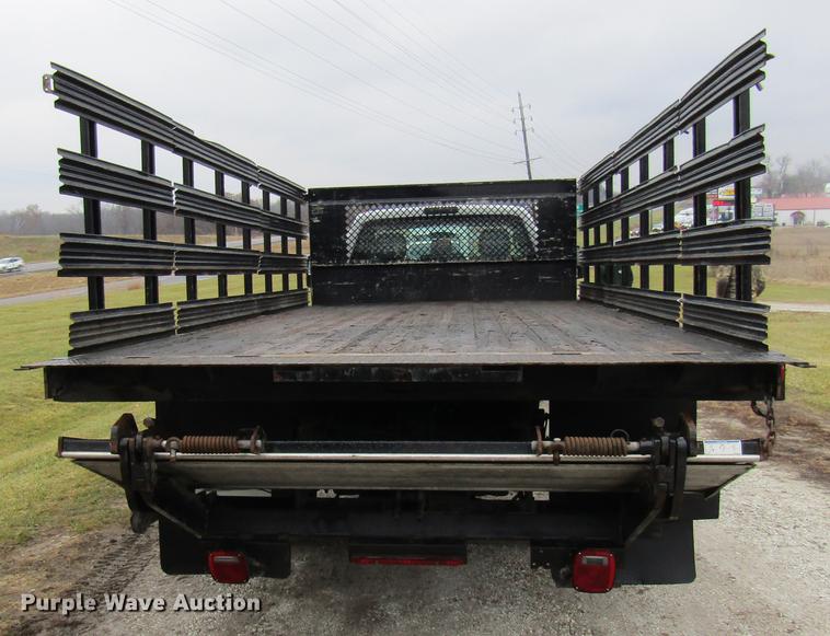 image for item DE5080 2015 Ford F550 Super Duty XL flatbed truck