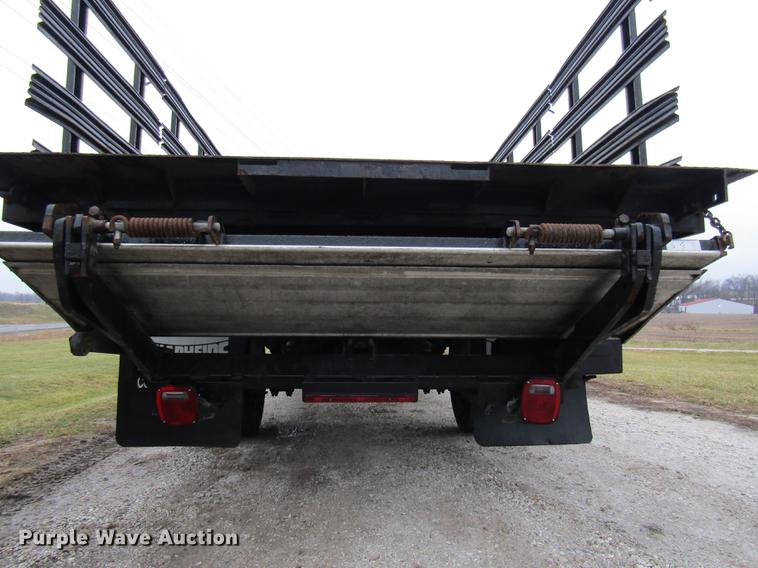 image for item DE5080 2015 Ford F550 Super Duty XL flatbed truck