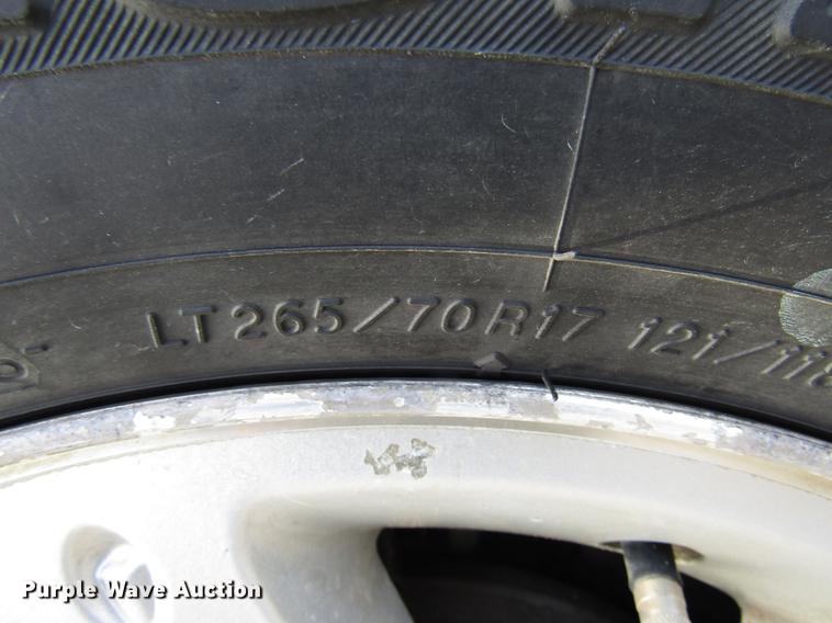 image for item DE5939 2004 Dodge Ram 1500 SLT pickup truck