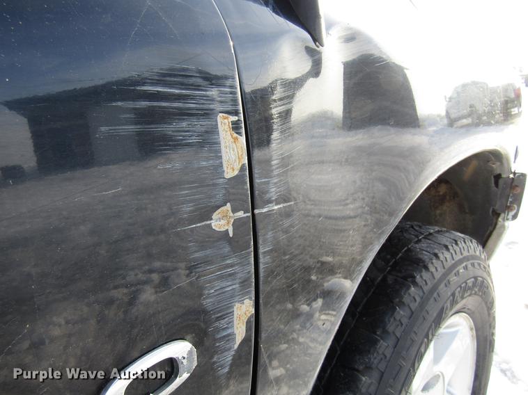 image for item DE5939 2004 Dodge Ram 1500 SLT pickup truck