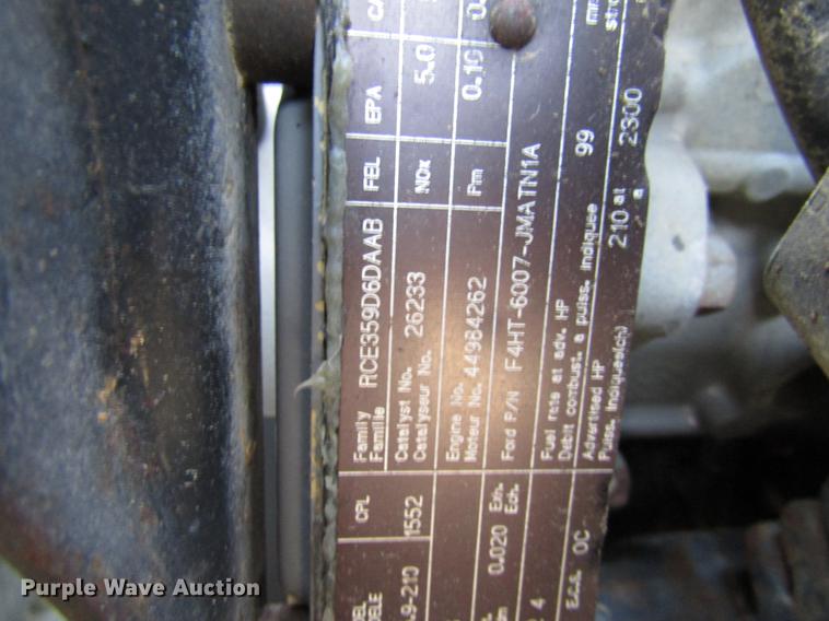 image for item DE5940 1994 Ford F700 truck cab and chassis