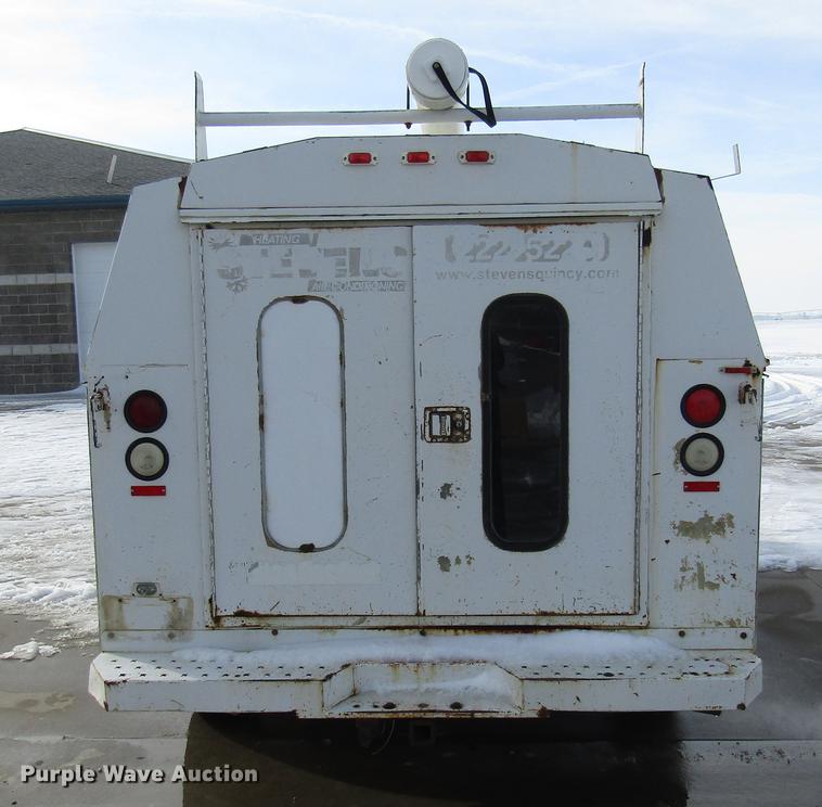 image for item DE5942 2000 Ford Econoline E350 Super Duty utility van