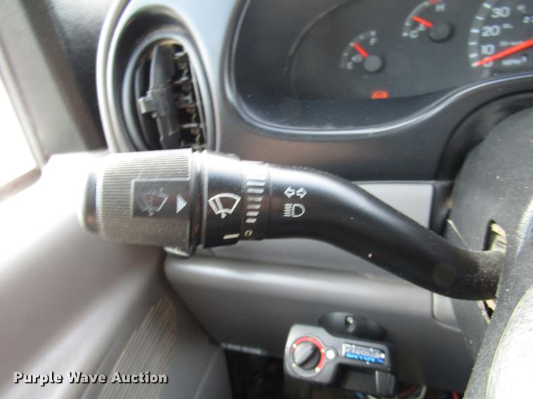 image for item DE5942 2000 Ford Econoline E350 Super Duty utility van