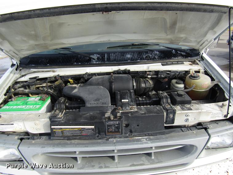 image for item DE5942 2000 Ford Econoline E350 Super Duty utility van