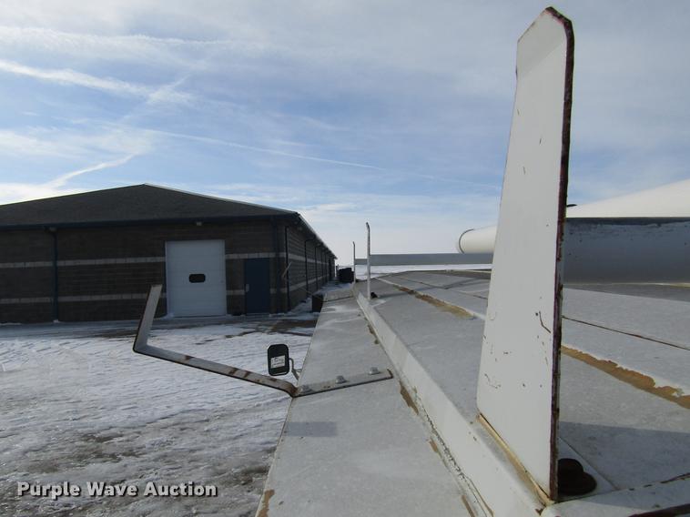 image for item DE5942 2000 Ford Econoline E350 Super Duty utility van