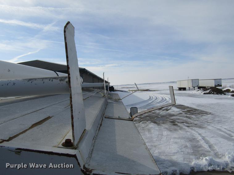 image for item DE5942 2000 Ford Econoline E350 Super Duty utility van