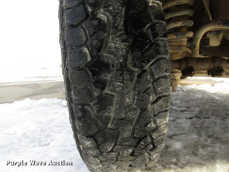 image for item DE5942 2000 Ford Econoline E350 Super Duty utility van