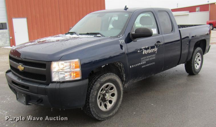 image for item DE5945 2009 Chevrolet Silverado 1500 Ext. Cab pickup truck