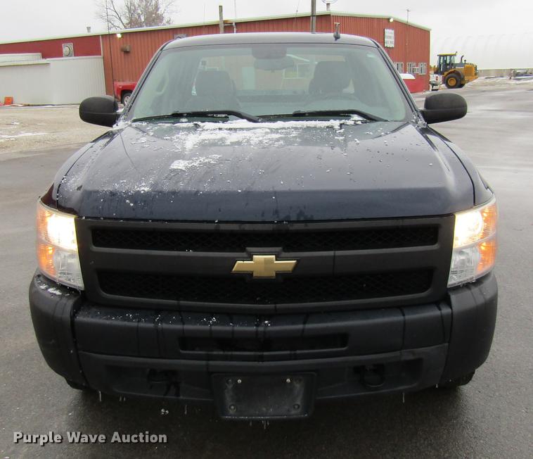 image for item DE5945 2009 Chevrolet Silverado 1500 Ext. Cab pickup truck