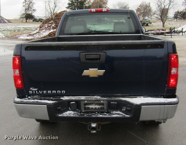 image for item DE5945 2009 Chevrolet Silverado 1500 Ext. Cab pickup truck