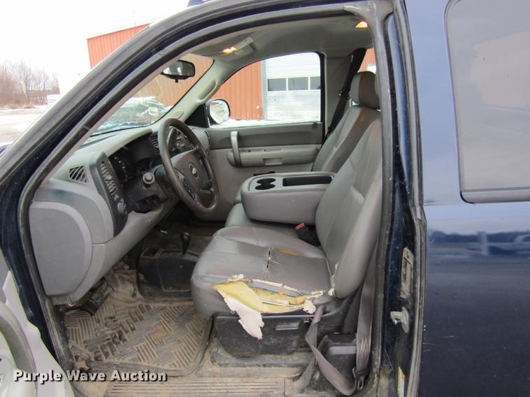 image for item DE5945 2009 Chevrolet Silverado 1500 Ext. Cab pickup truck