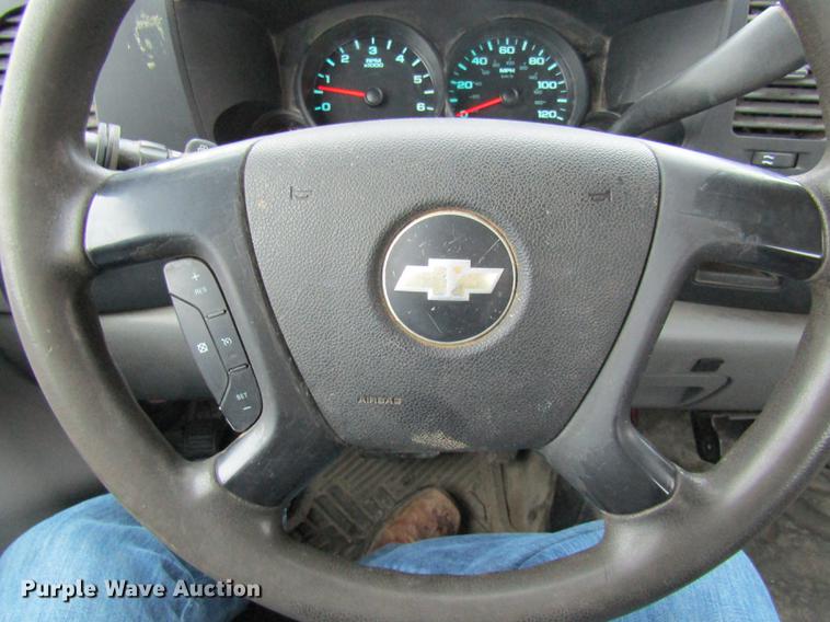 image for item DE5945 2009 Chevrolet Silverado 1500 Ext. Cab pickup truck