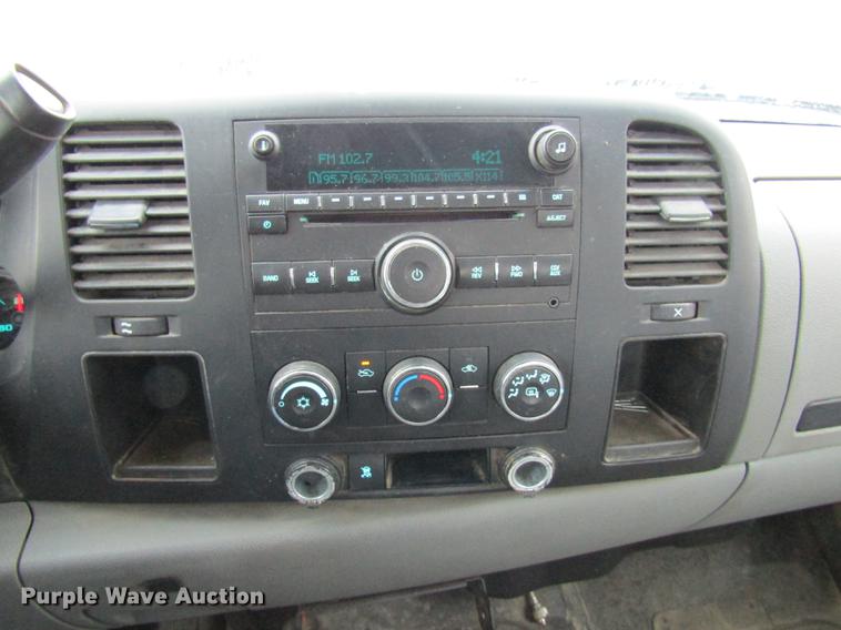 image for item DE5945 2009 Chevrolet Silverado 1500 Ext. Cab pickup truck