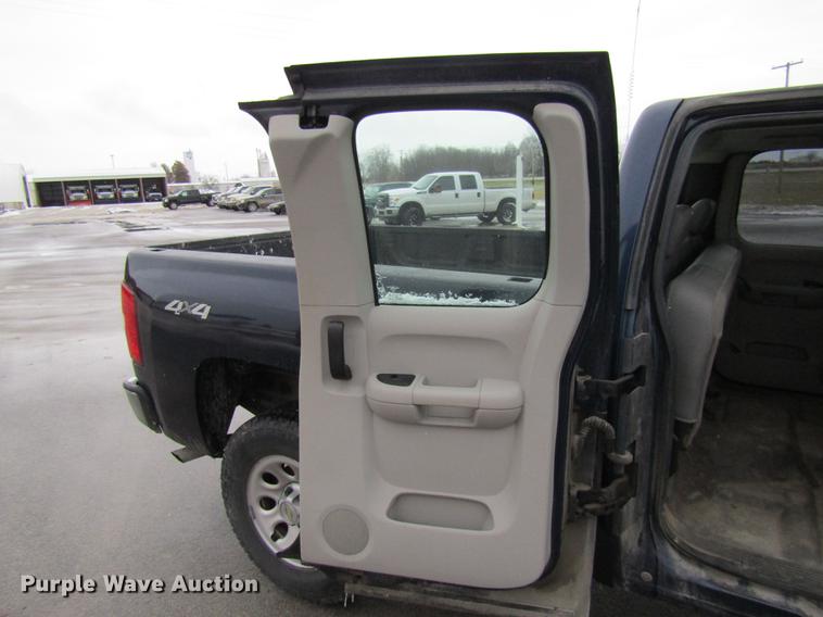 image for item DE5945 2009 Chevrolet Silverado 1500 Ext. Cab pickup truck