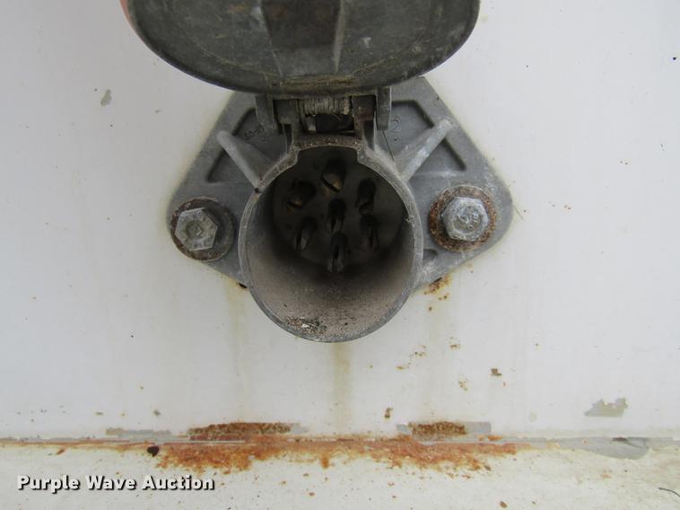 image for item DE5957 2000 Ford F250 Super Duty XL utility bed pickup truck