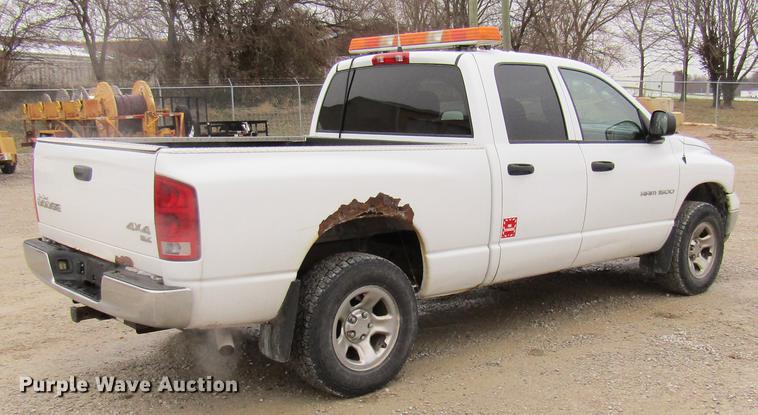 image for item DE5958 2003 Dodge Ram 1500 SLT Quad Cab pickup truck
